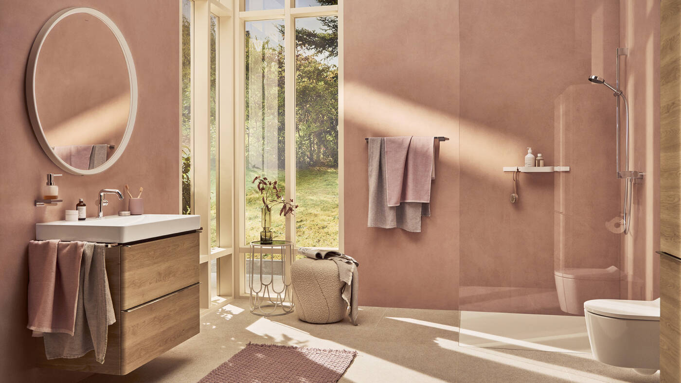 hansgrohe bathroom in a gently rounded look.