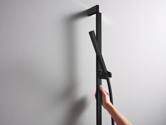 Unica E Puro swivelling shower rail.