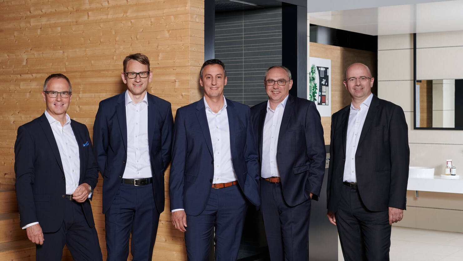 R. Mayer, F. Schnatz, H. J. Kalmbach, F. Semling, C. Gourlan R. Mayer, F. Schnatz, H. J. Kalmbach, F. Semling, C. Gourlan