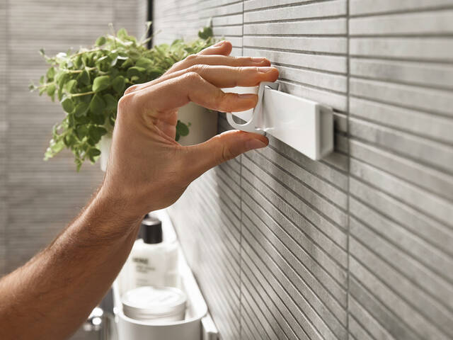 https://assets.hansgrohe.com/celum/web/wallstoris-wall-bad_mattwhite_part-ambiance_4x3.jpg?format=HBW37