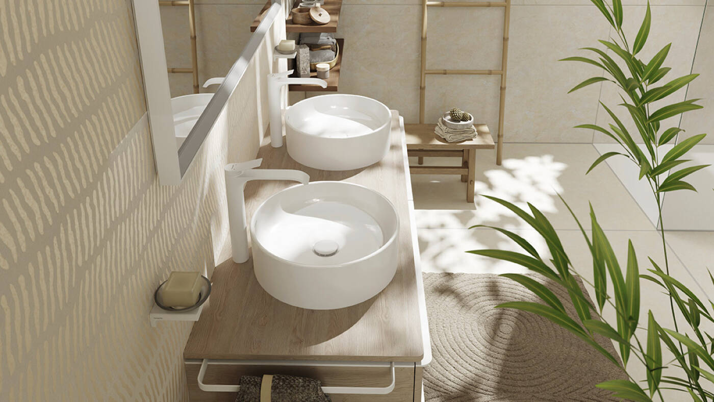 Twee Xuniva wastafels op console.