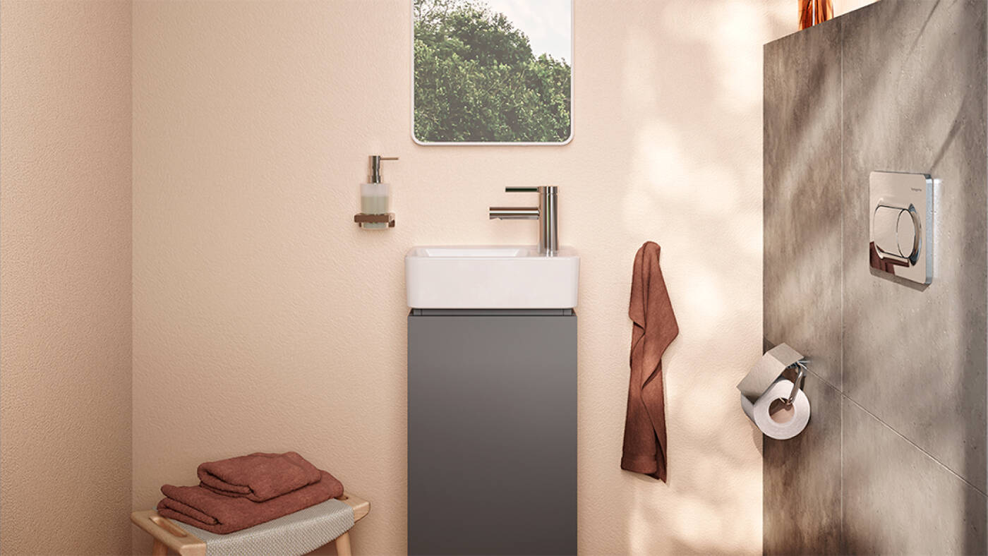 Low Zesis S faucet on compact wash basin solution.