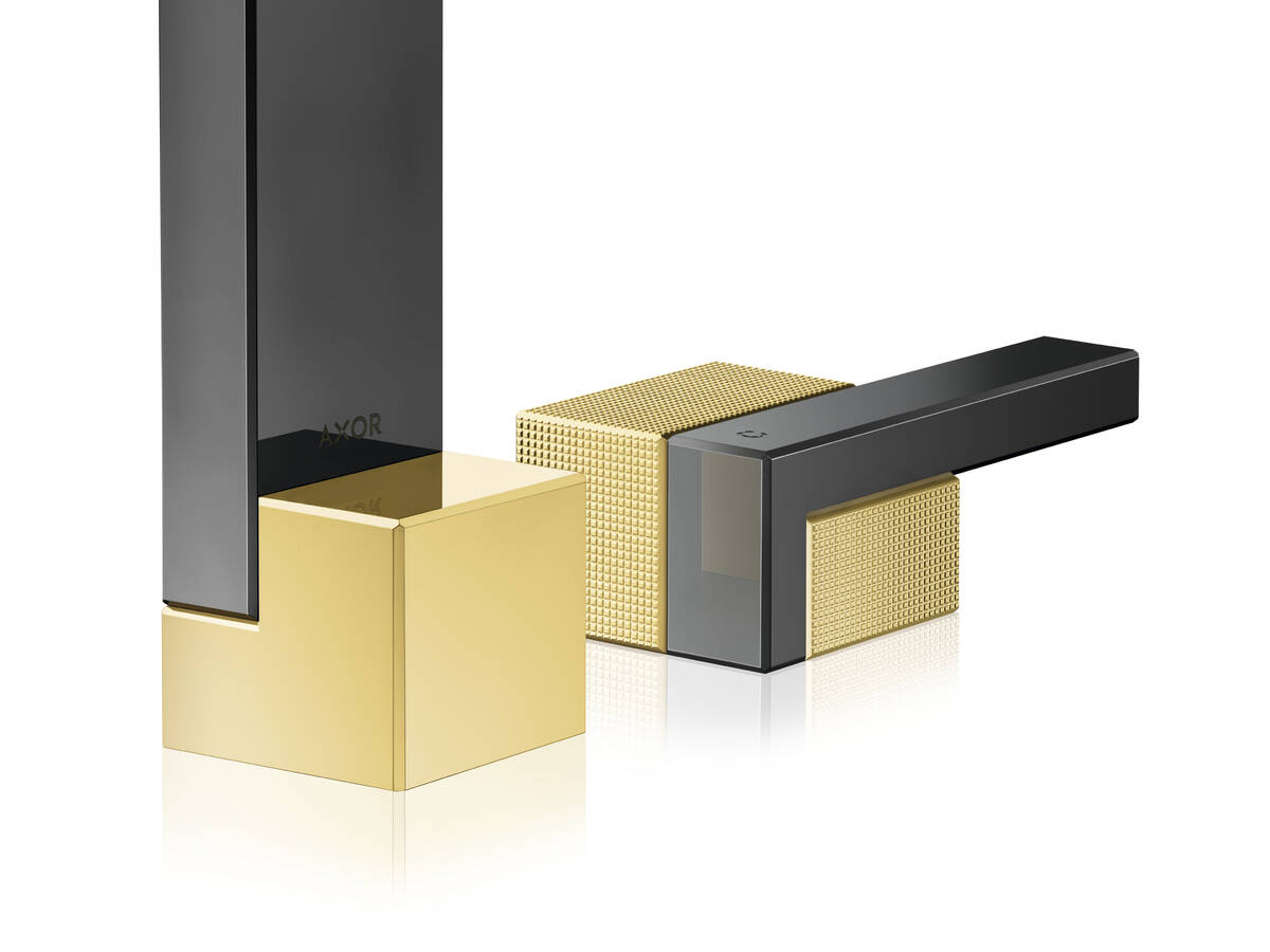 product.closeup.image.alt