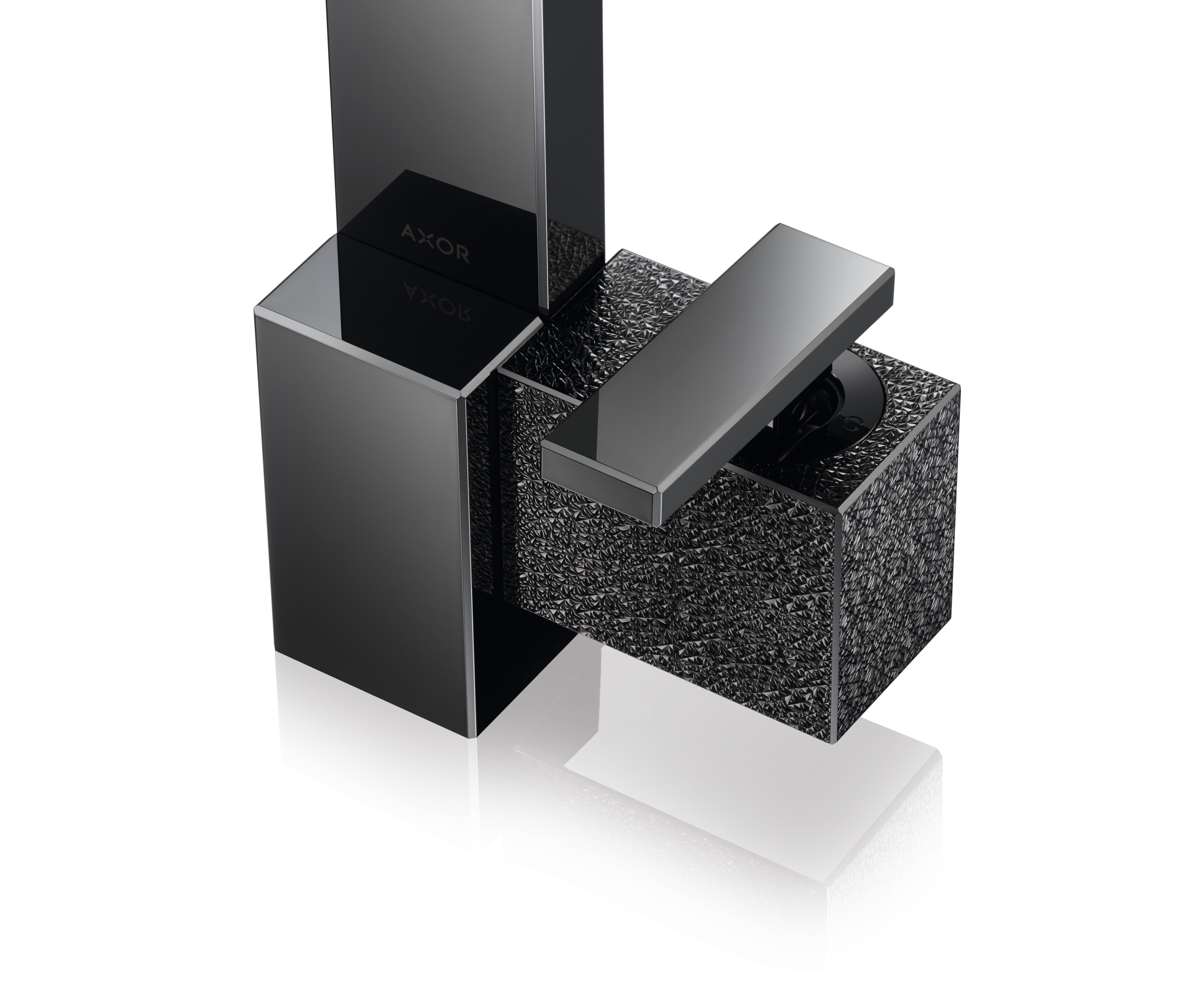 product.closeup.image.alt