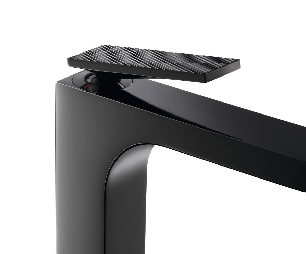 product.closeup.image.alt