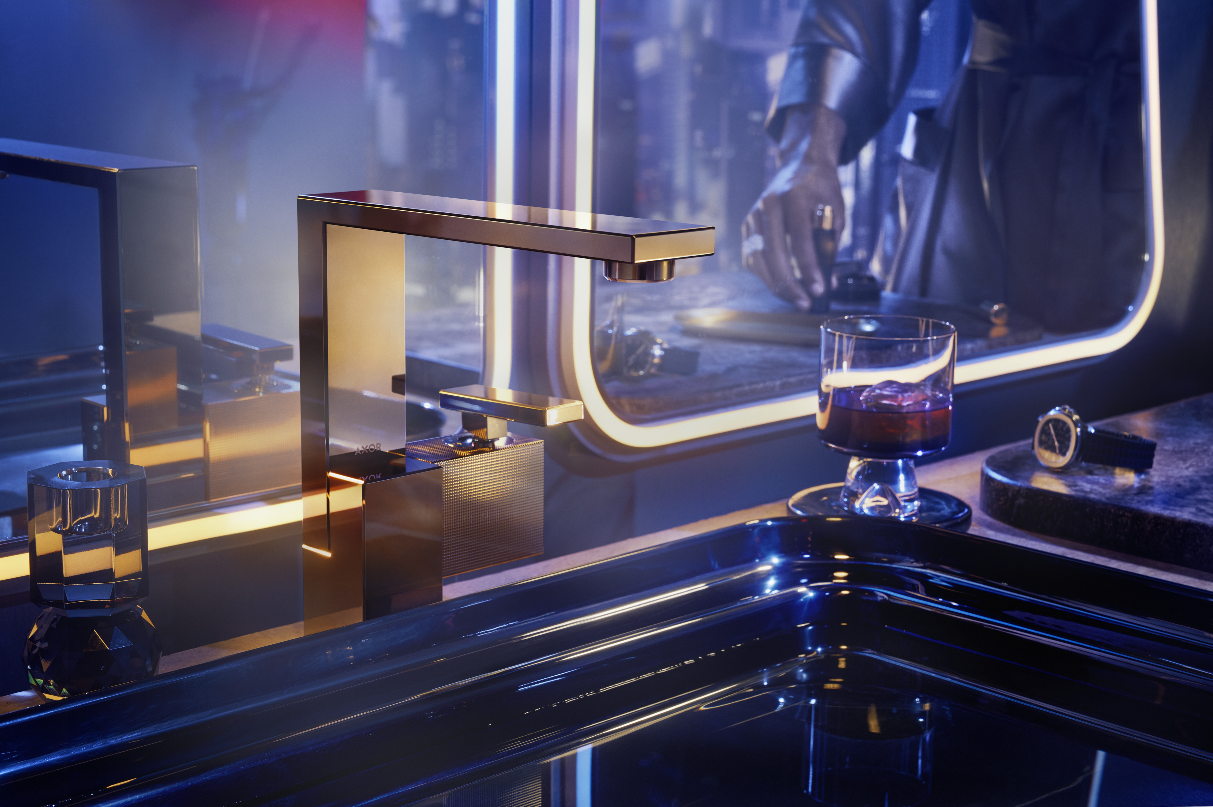 product.closeup.image.alt