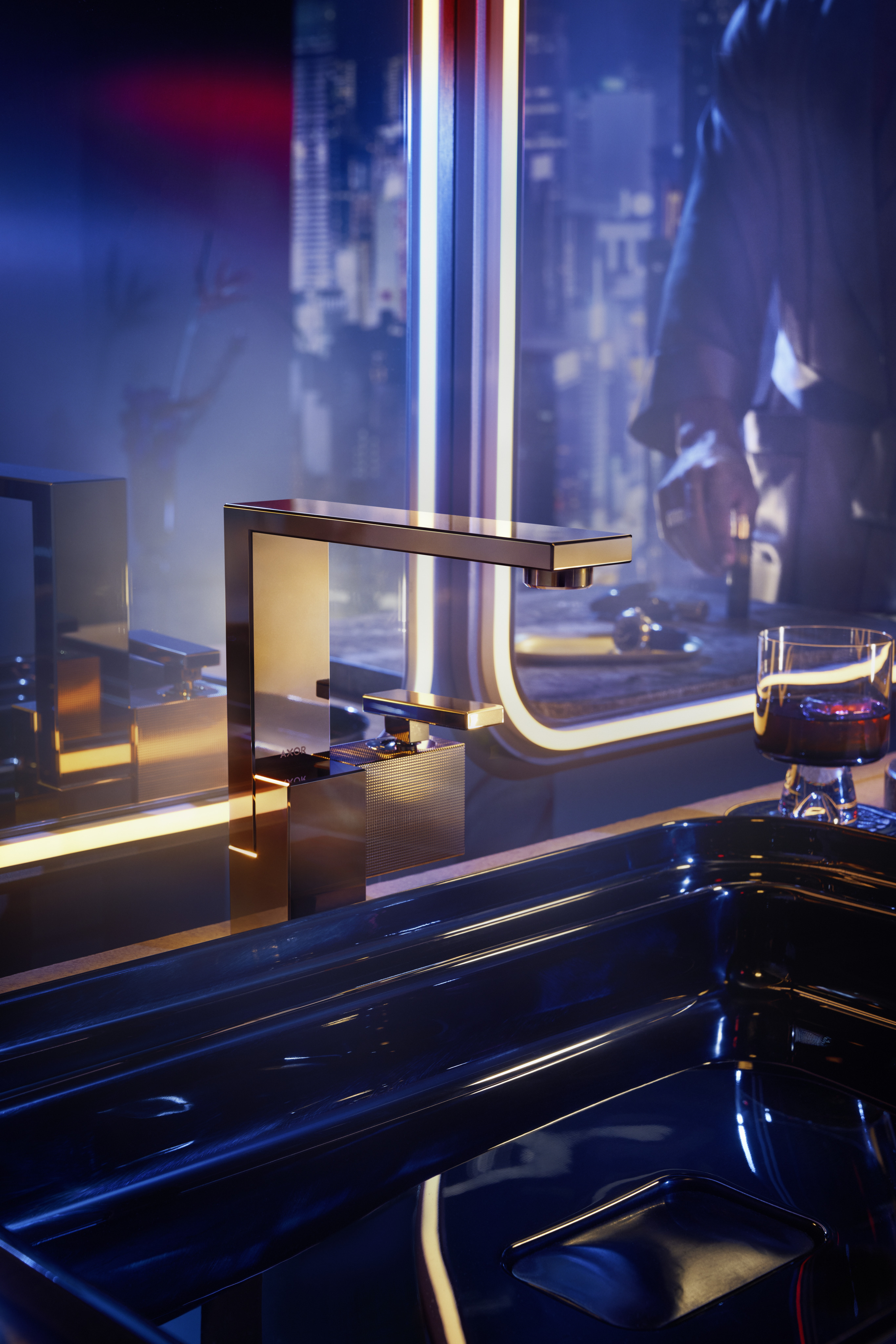 product.closeup.image.alt