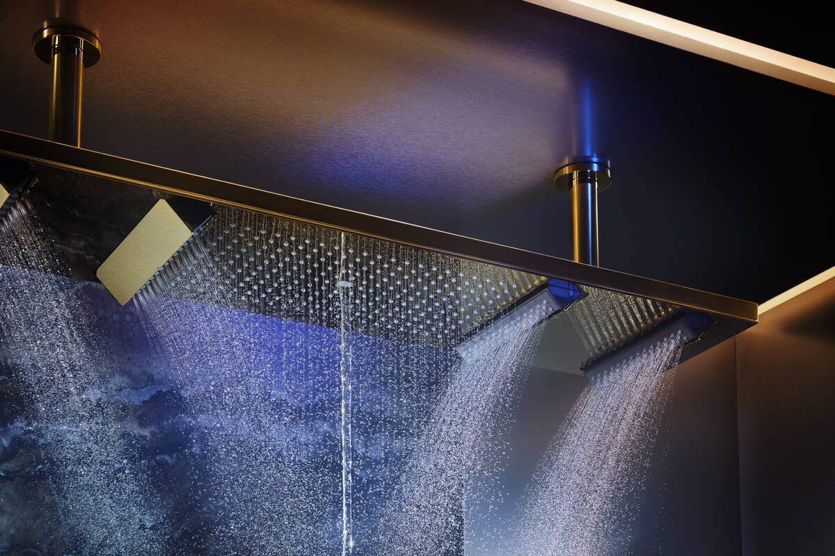 Close-Up: Extension set 230 mm for ceiling connector ShowerHeaven 1200/300 4jet 4