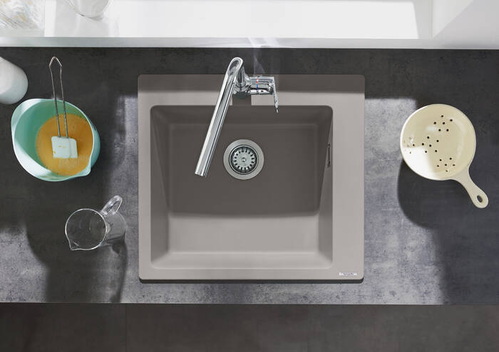 Close-up: S510-F450 Built-in sink 450 1