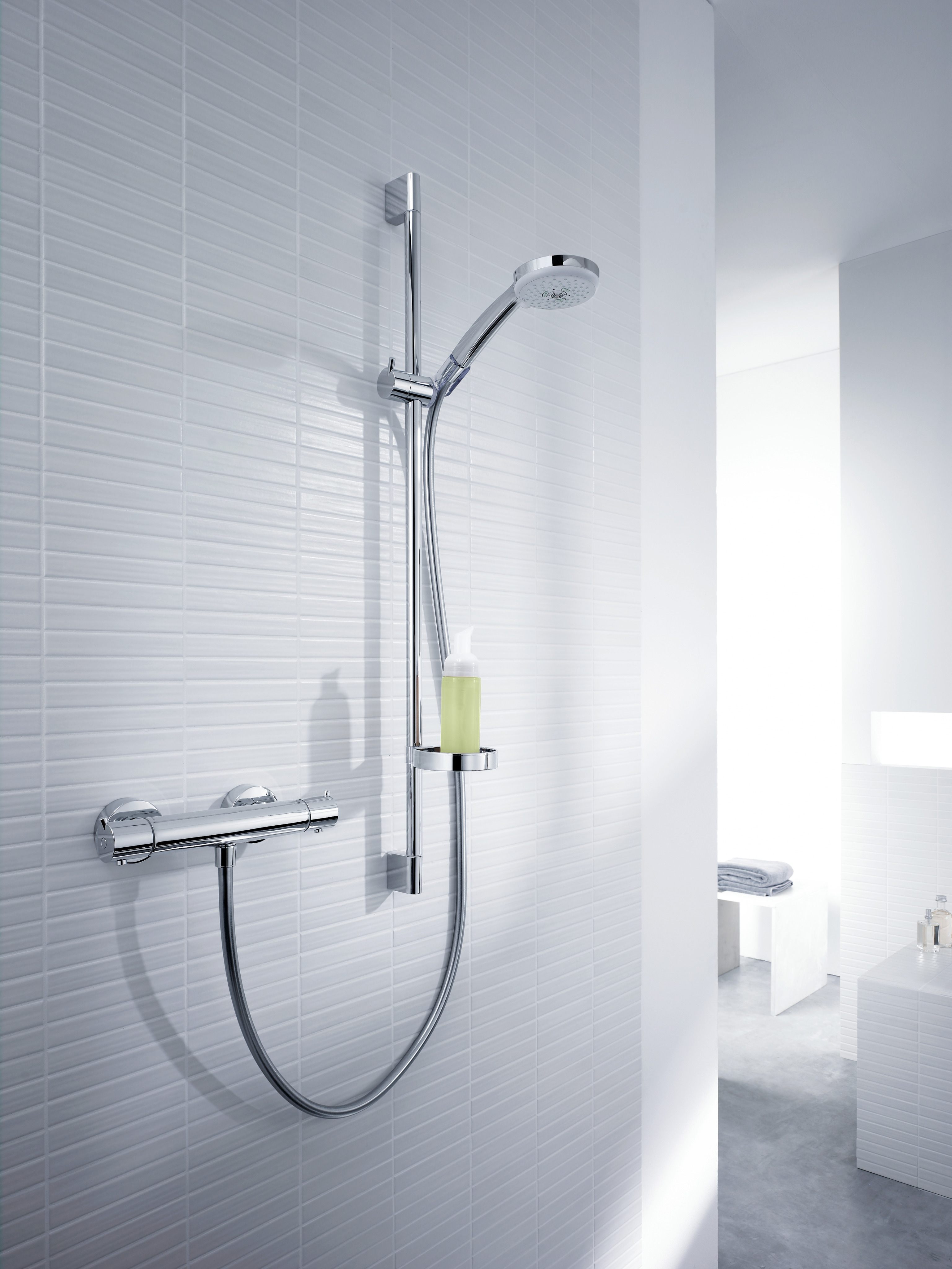 Hansgrohe Shower Combination Croma 100 Shower System For Exposed