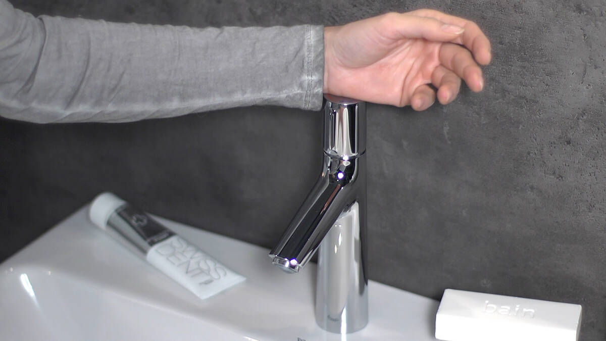 product.closeup.image.alt