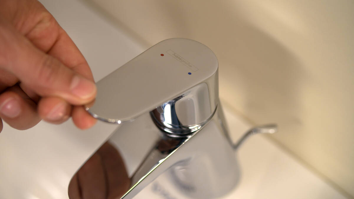 product.closeup.image.alt