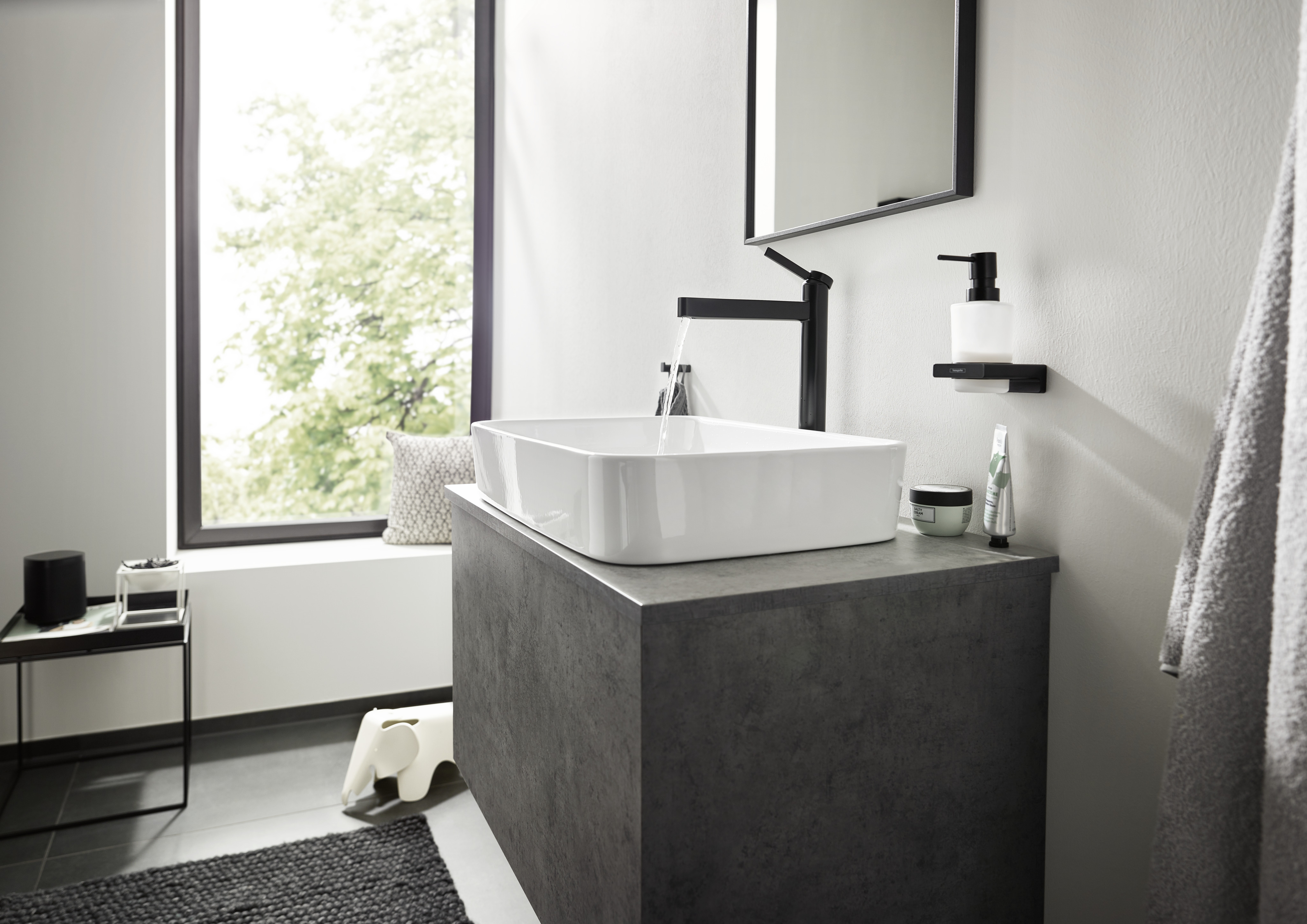 Hansgrohe сливным клапаном push open