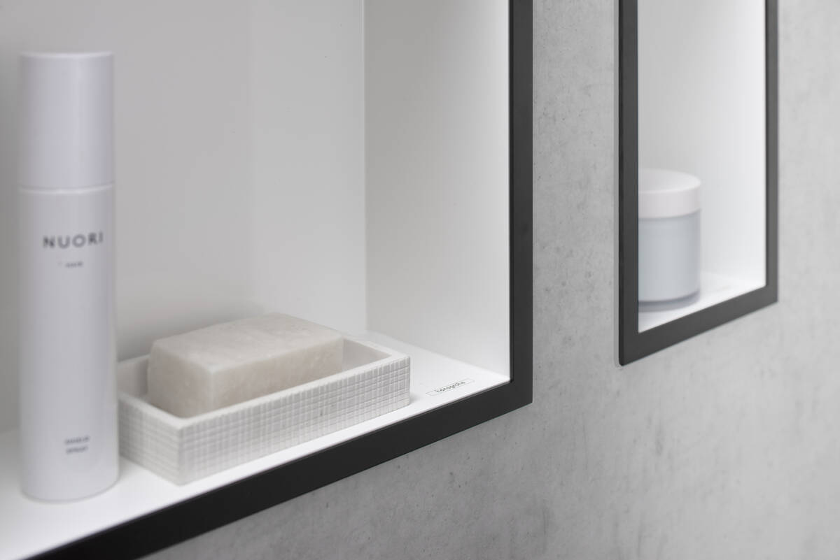 product.closeup.image.alt