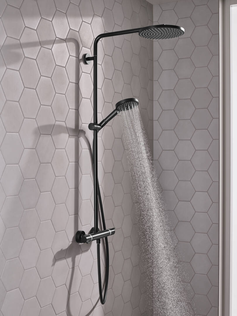 Close-up: Showerpipe 240 1jet PowderRain met thermostaat 4
