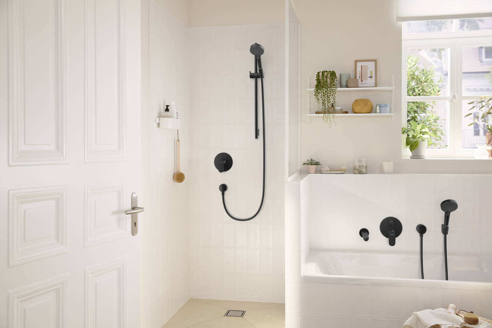 Close-up: Single lever shower mixer for concealed installation for iBox universal 1