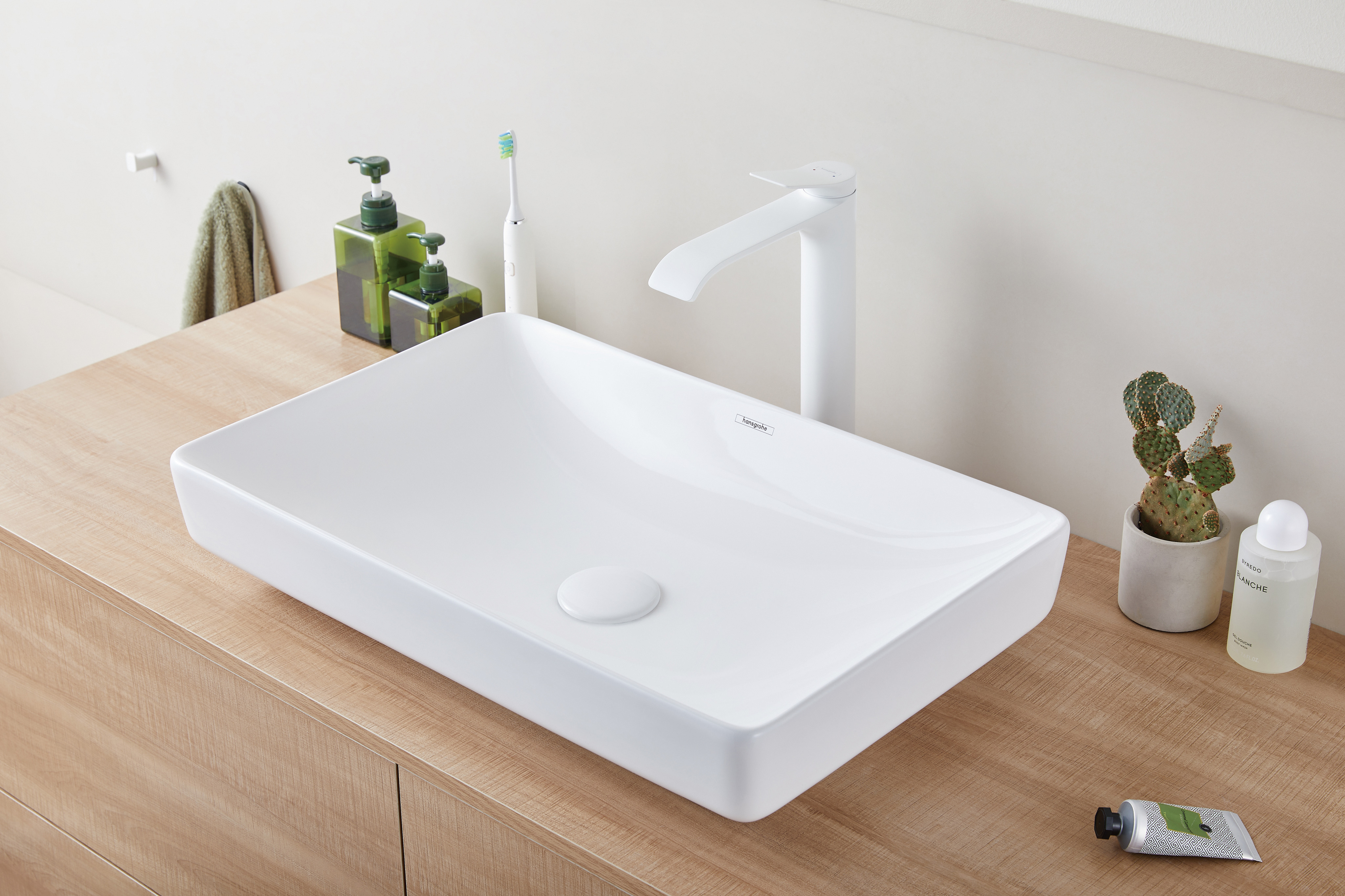 product.closeup.image.alt