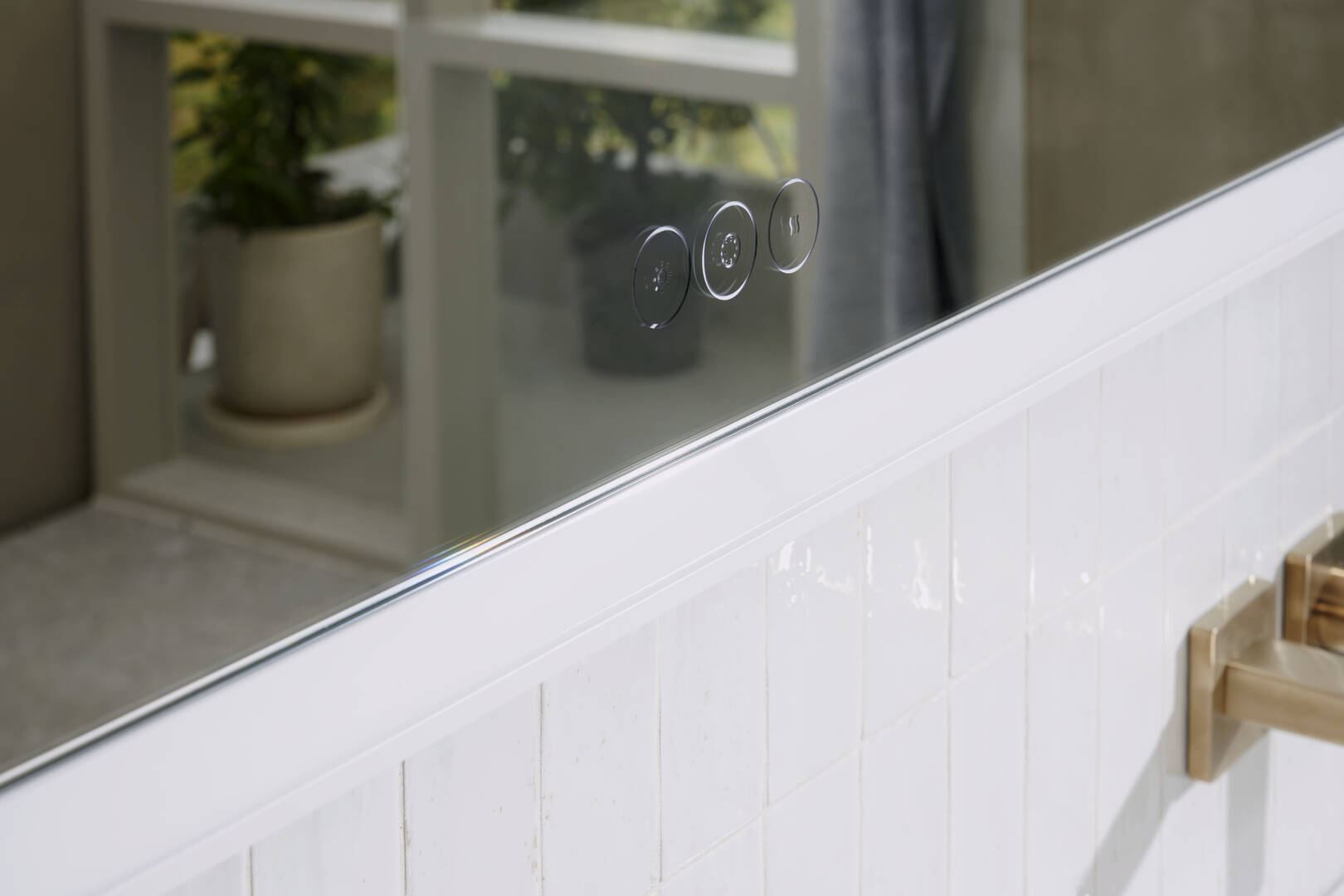 Close-Up: Spiegel mit LED-Beleuchtung 1600/50 kapazitiver Berührungssensor 8