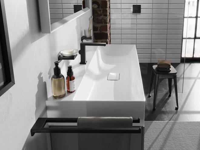 Detailní pohled: Umyvadlo 1000/480 s otvorem pro baterii bez přepadu  SmartClean