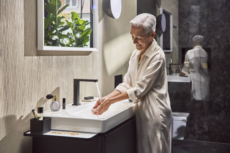 Close-up: 2-håls tvättställsblandare 150 CoolStart EcoSmart+ med silventil 7