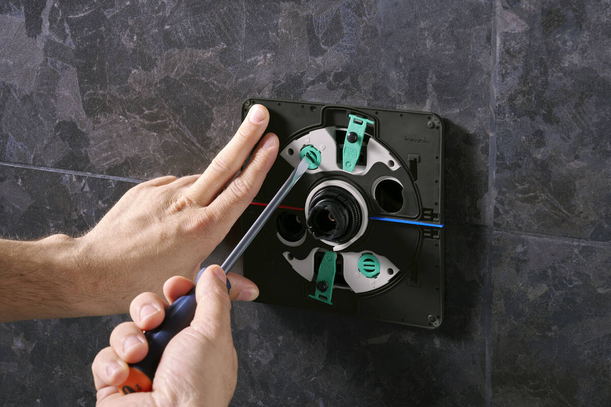 product.closeup.image.alt