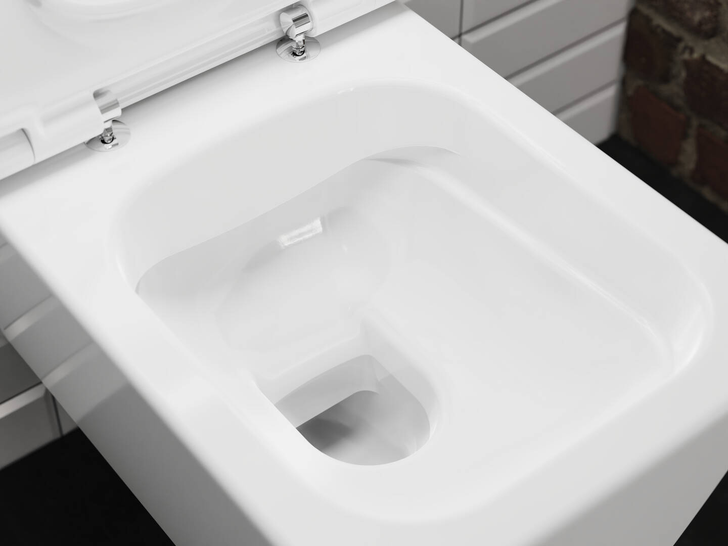 Close-Up: Wand WC AquaFall Flush  SmartClean