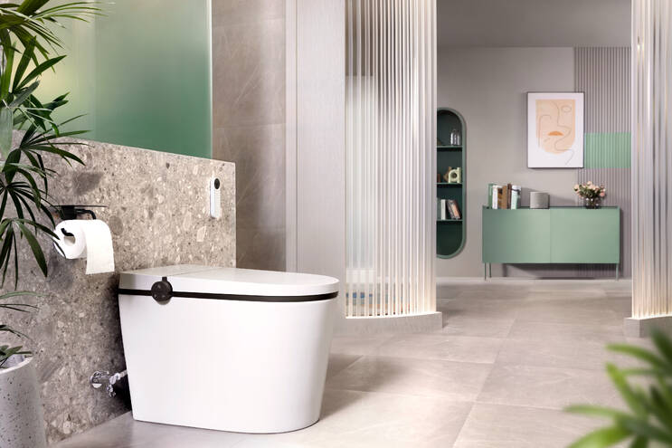 放大: Floorstanding Shower Toilet B 305 13