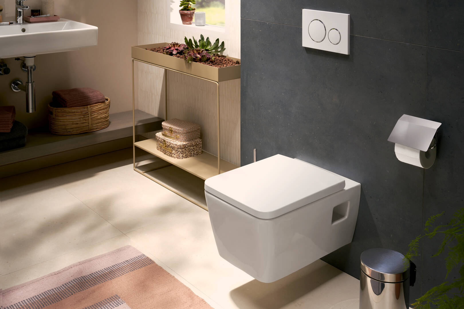 Közeli kép: WC-ülőke és fedél  SoftClose