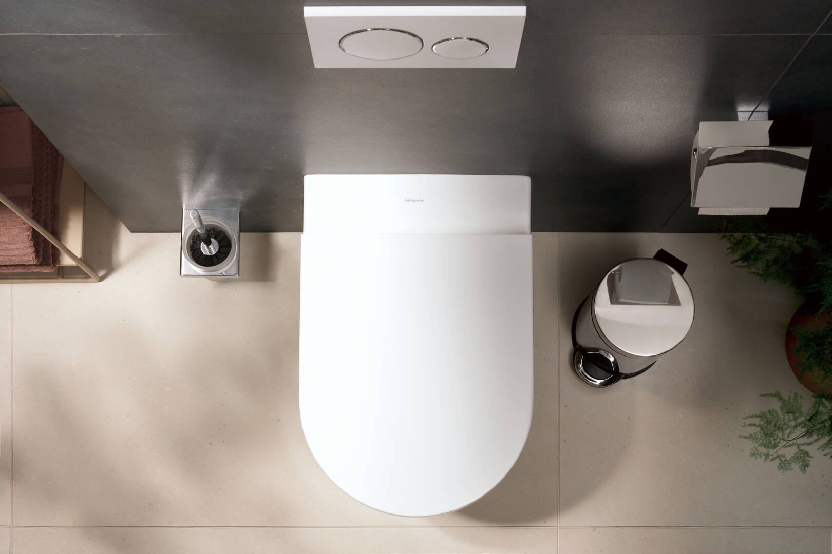 Primer plano: Portarrollos con tapa 5