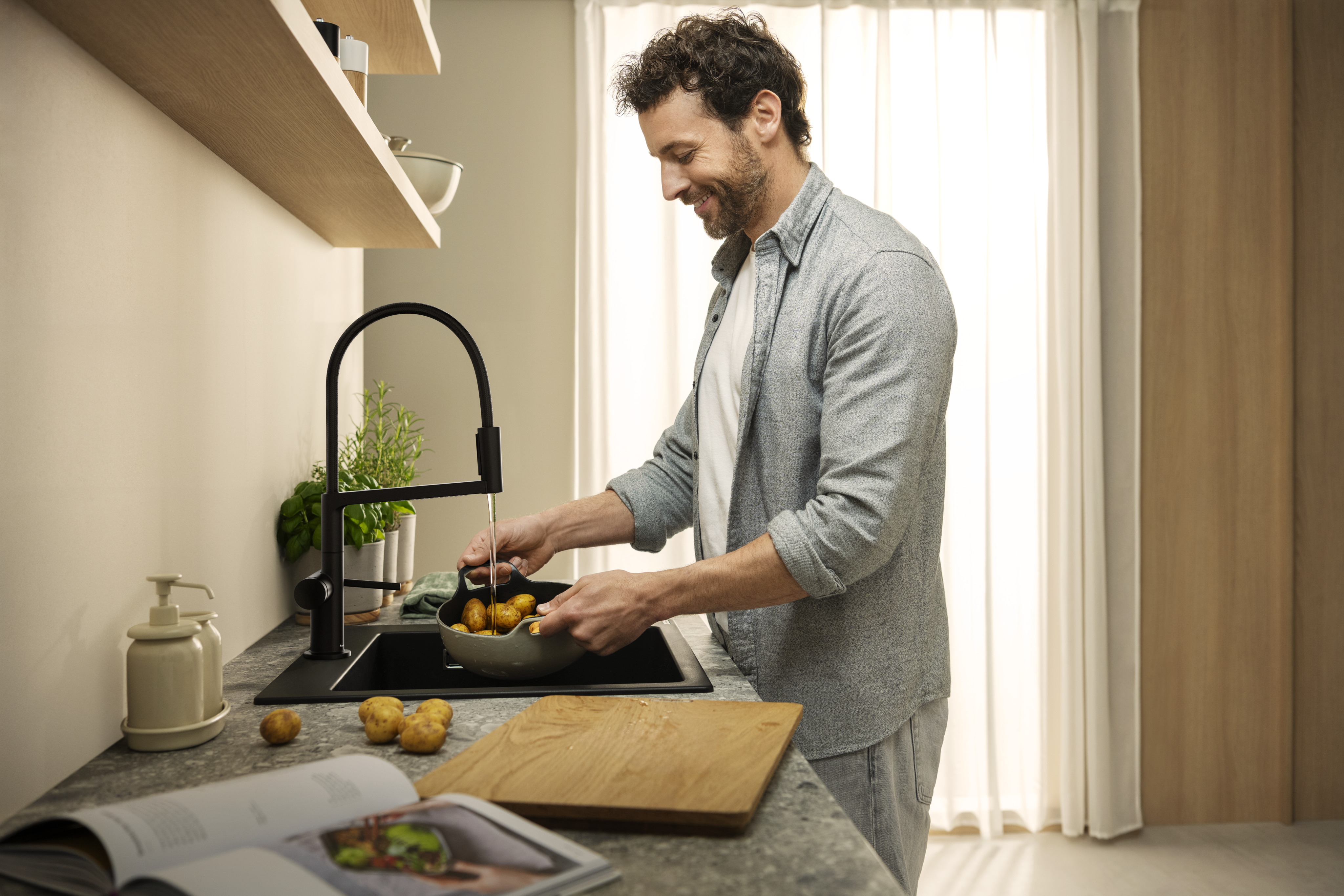 Fermer : Mitigeur de cuisine Semi-Pro  3 jets