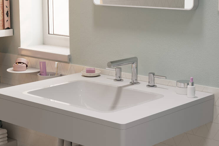 Close-up: 3-gats wastafelmengkraan 100 met afvoergarnituur 1