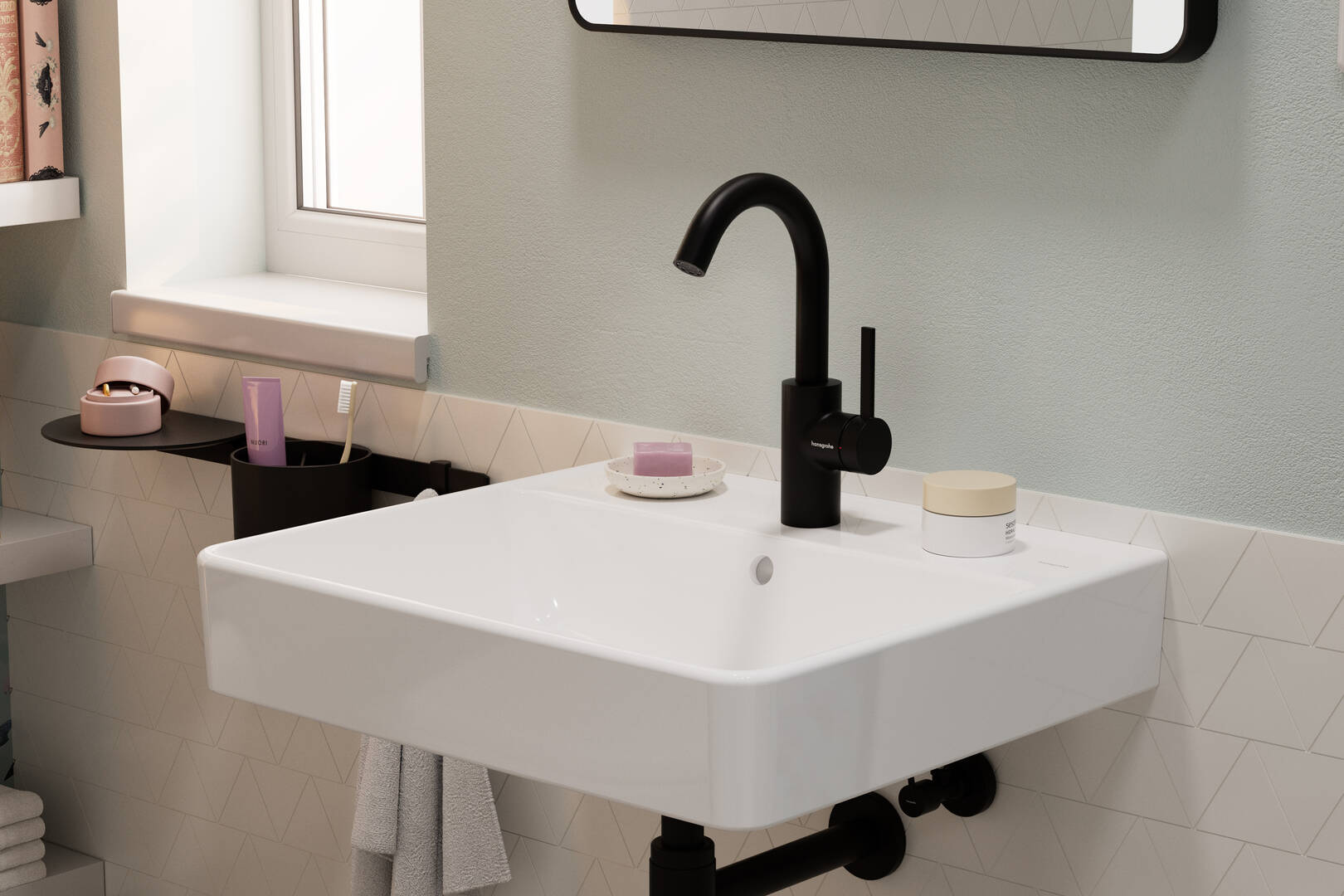 Close-Up: Einhebel-Waschtischmischer 210 CoolStart mit Schwenkauslauf und Zugstangen-Ablaufgarnitur 1