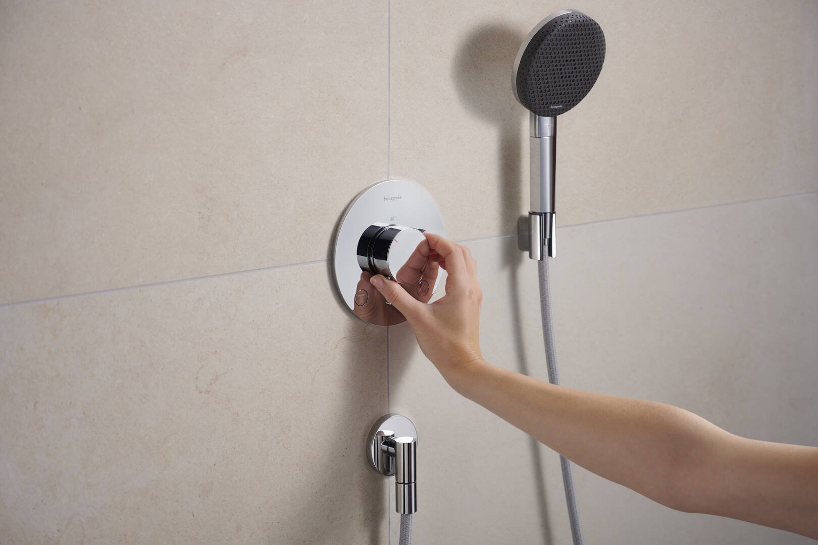 Close-up: Shower holder 13