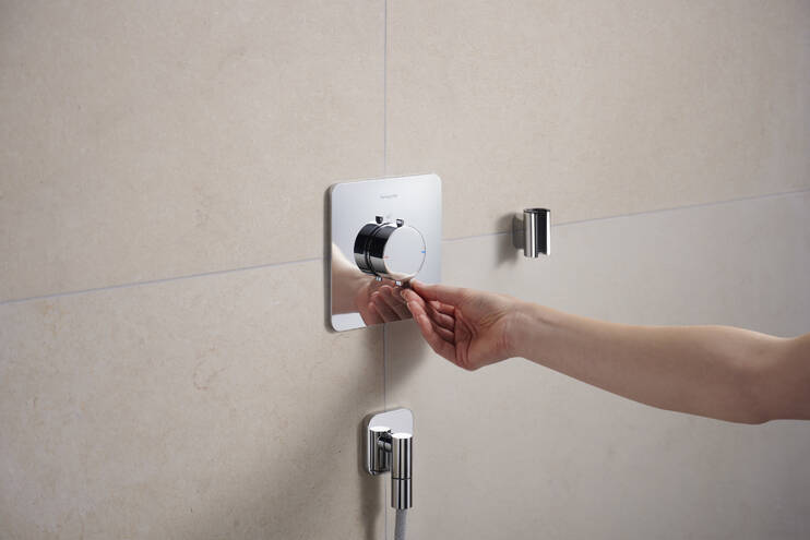 Close-up: Shower holder 27