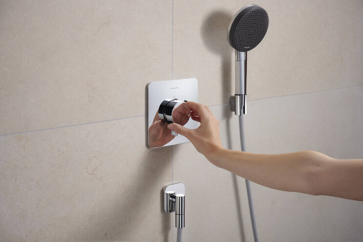 Close-up: Shower holder 26