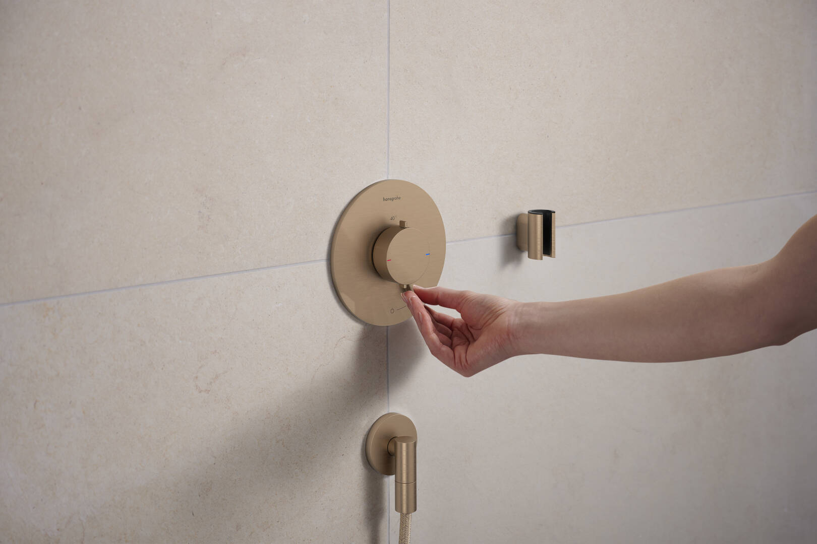 Close-Up: Termostat til innbygging med avsperring til 1 uttak 2