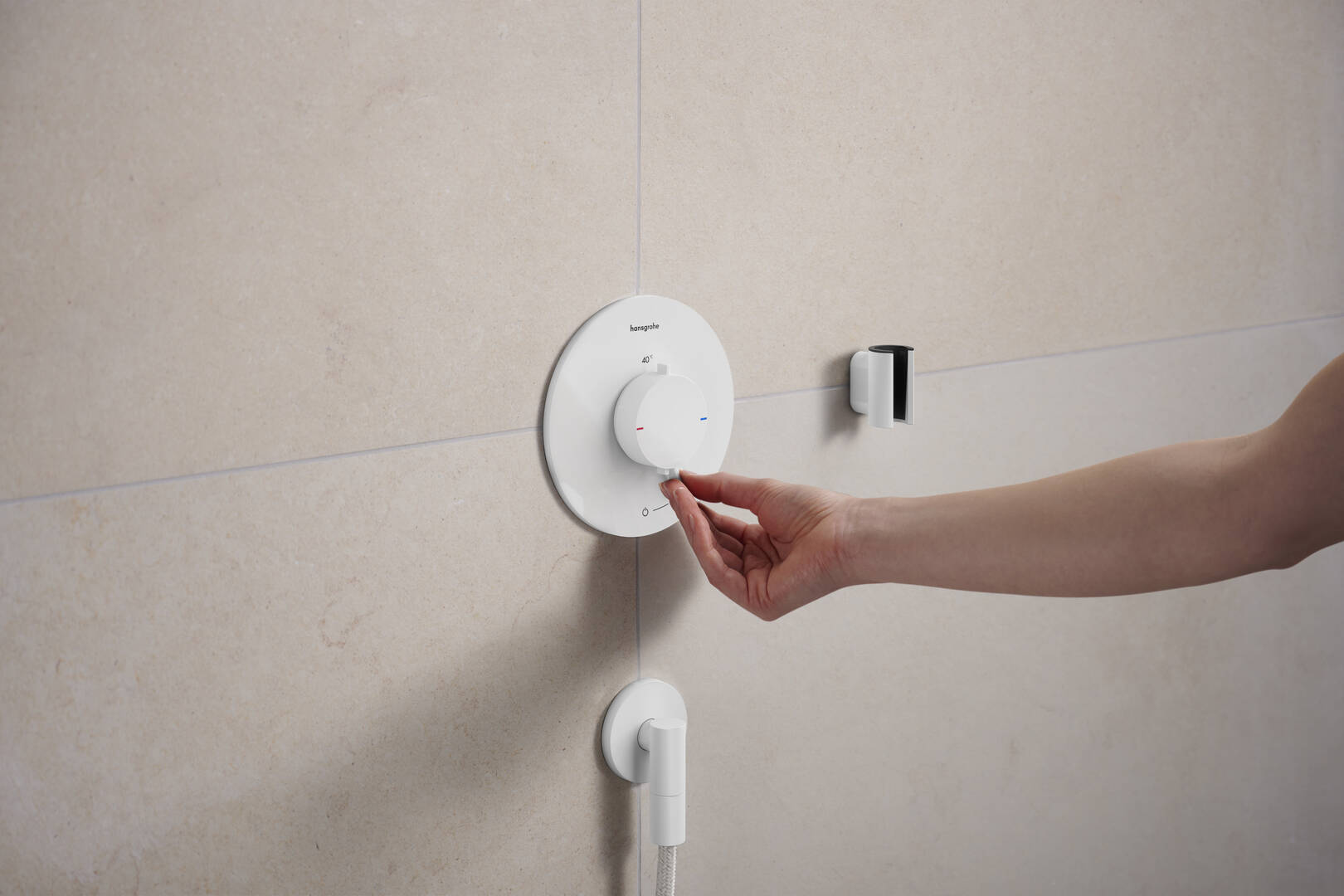 Close-up: Shower holder 13