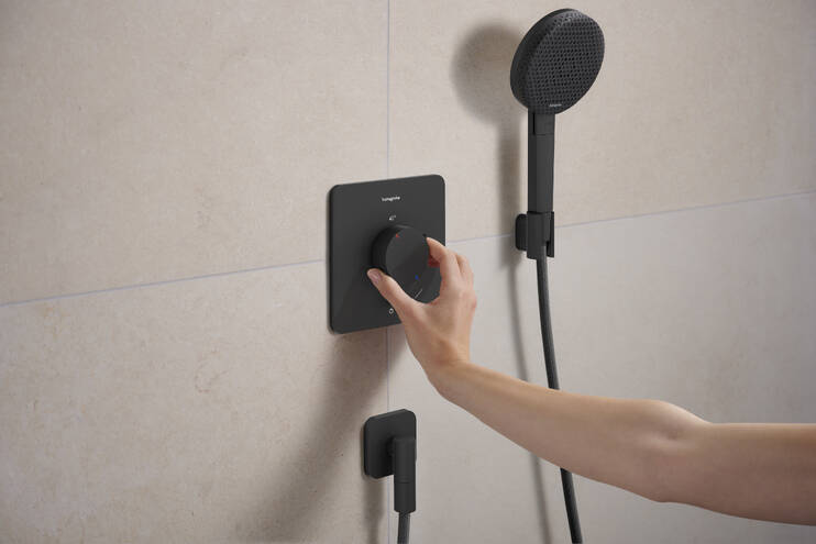 Close-up: Duschhållare 17