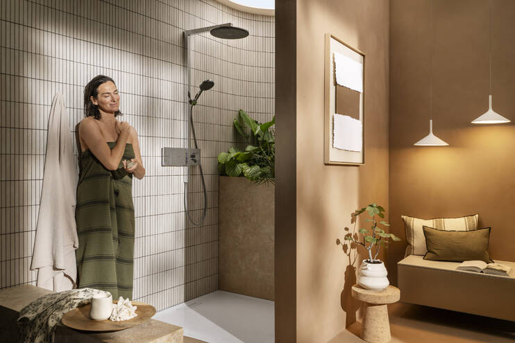 Detailní pohled: Showerpipe 300 1jet EcoSmart s termostatem ShowerSelect Comfort 6
