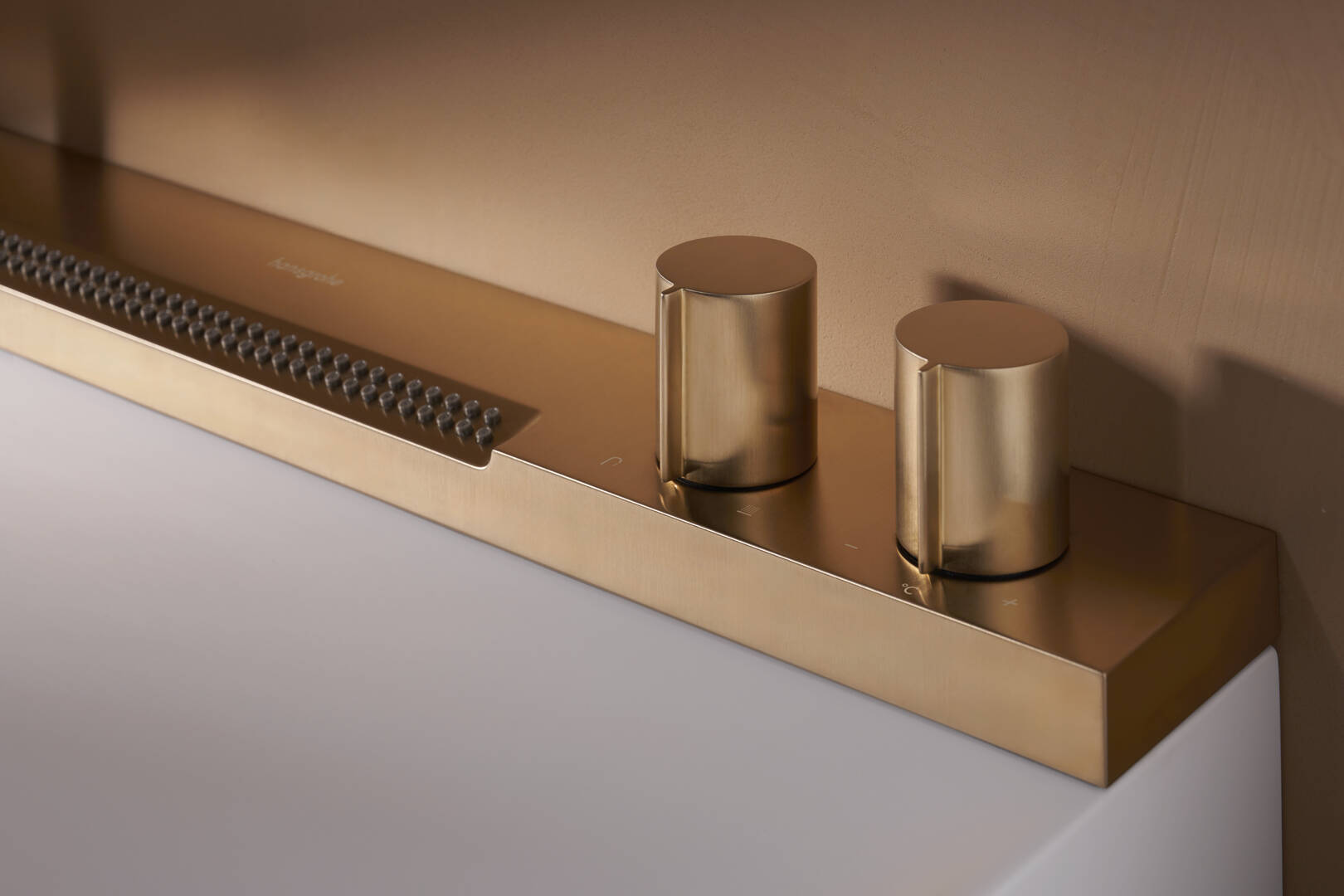 Close-Up: AquaUnit 580/475 3