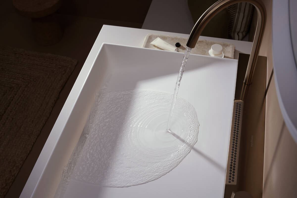 product.closeup.image.alt