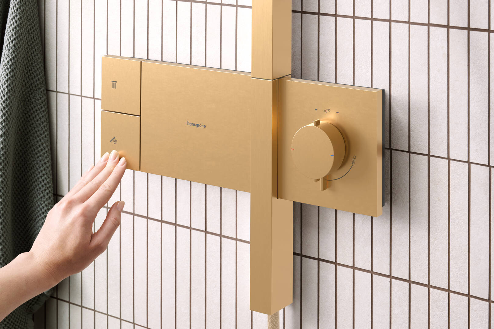 Close-up: Showerpipe 210/340 1jet with ShowerSelect Comfort 1