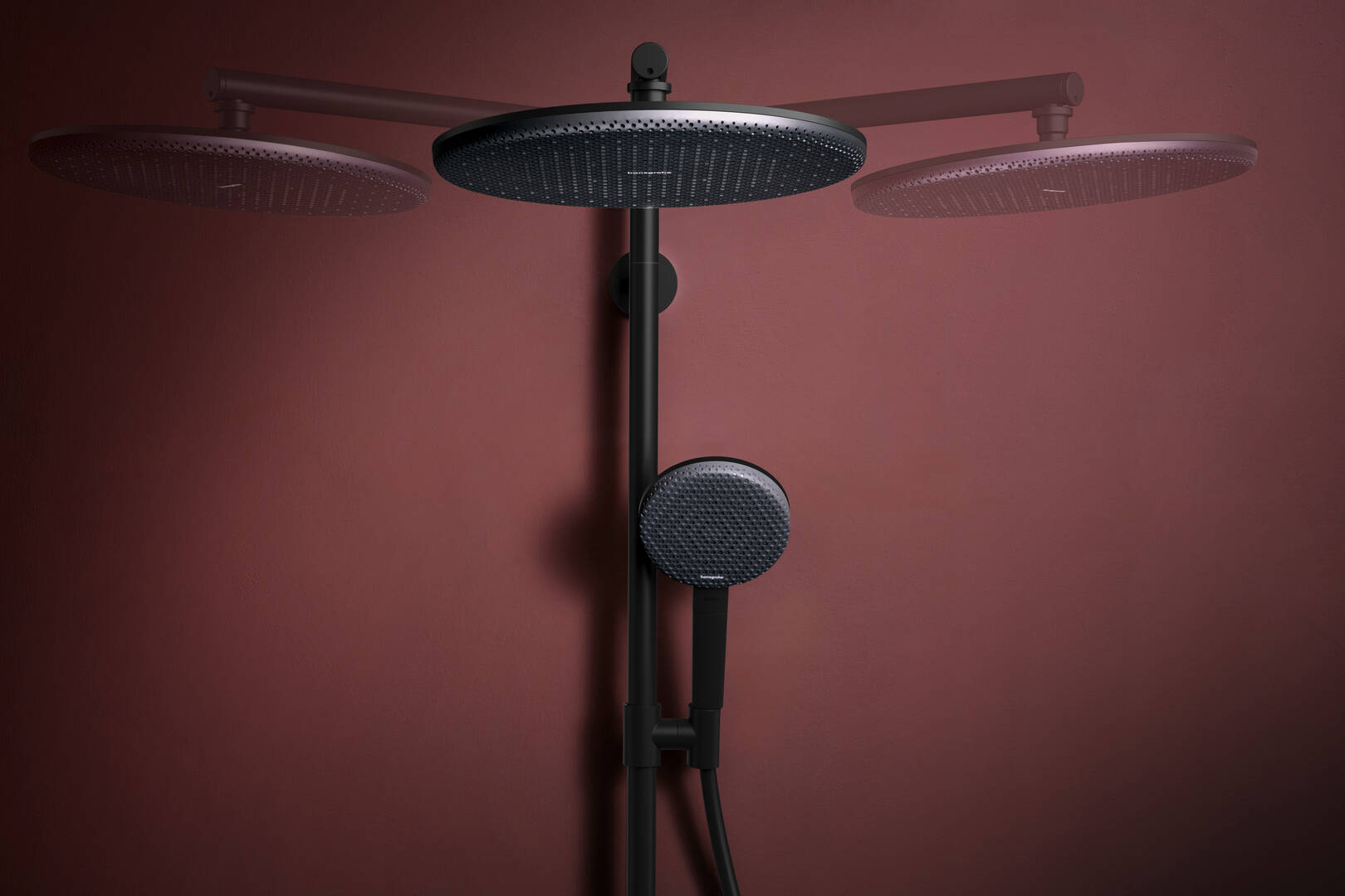 Close-up: Showerpipe 300 1jet EcoSmart+ with Ecostat Element 1