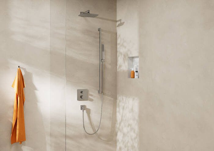 Primer plano: Brazo de ducha 24 cm 1