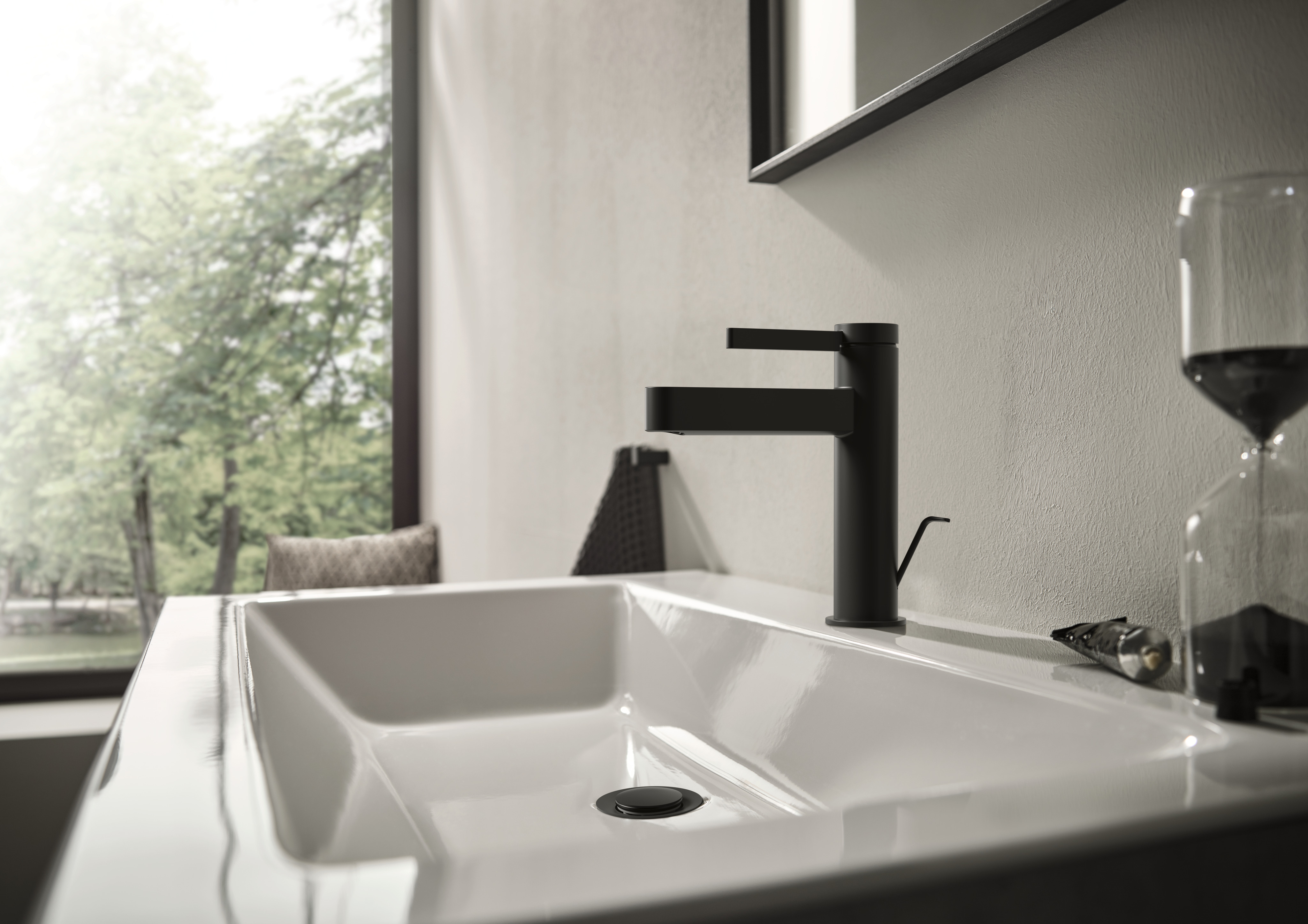 Close-up: ééngreeps wastafelmengkraan 110 met PopUp trekwaste 1