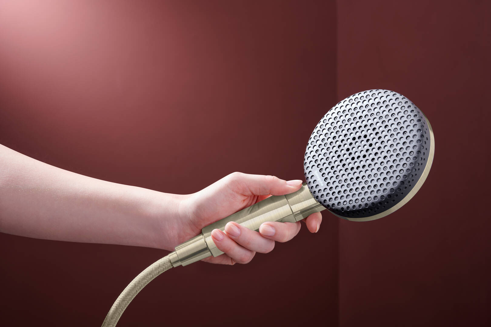 Close-up: Handshower 125 3-Jet  1.75 GPM