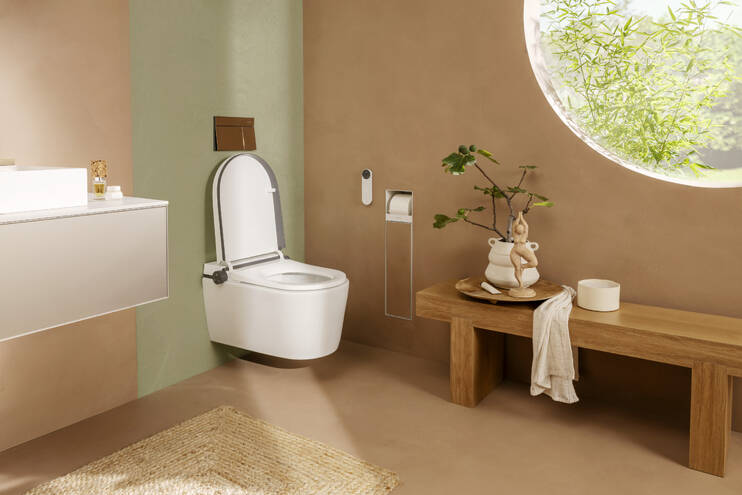 Close-up: Ingebouwde WC-borstelhouder met WC-papierhouder en betegelbare deur 29