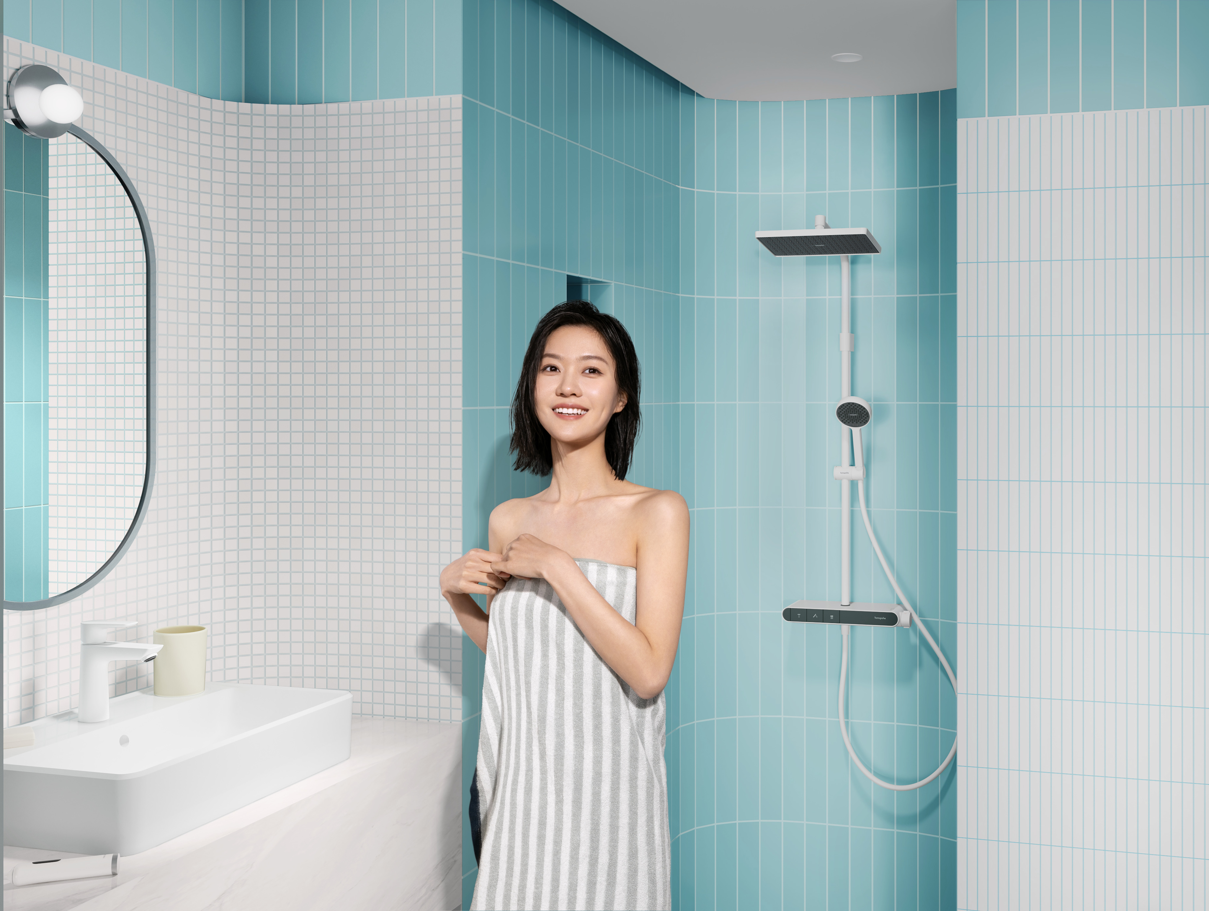 放大: Wash bowl 600/440 with tap hole and overflow  SmartClean