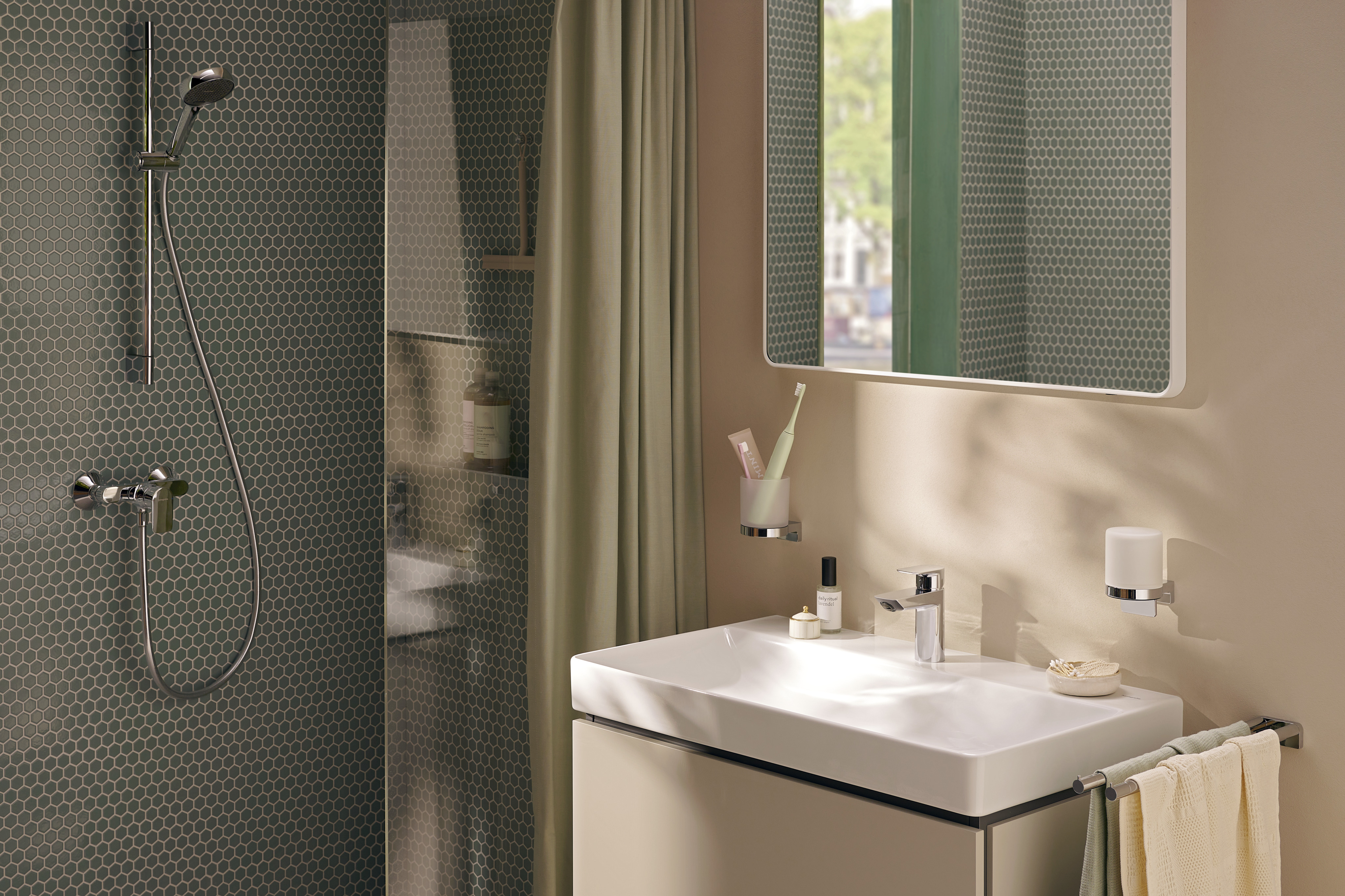 product.closeup.image.alt