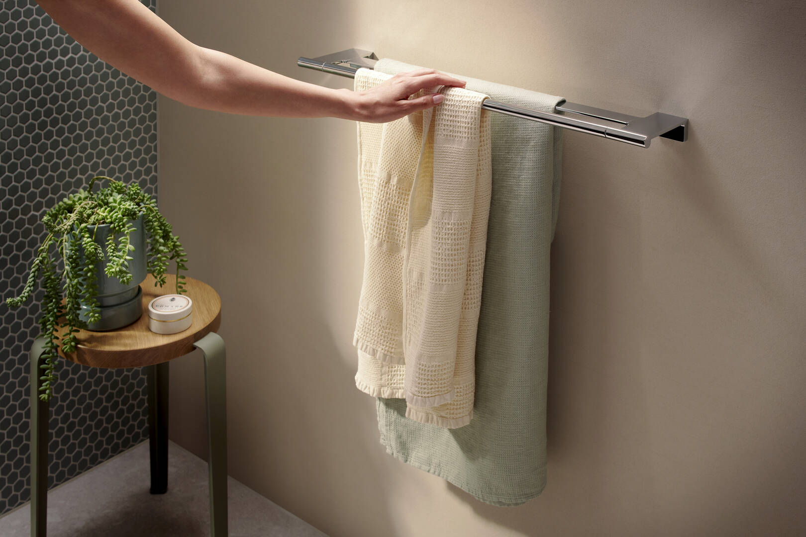 Fermer : Double barre porte-serviettes 1